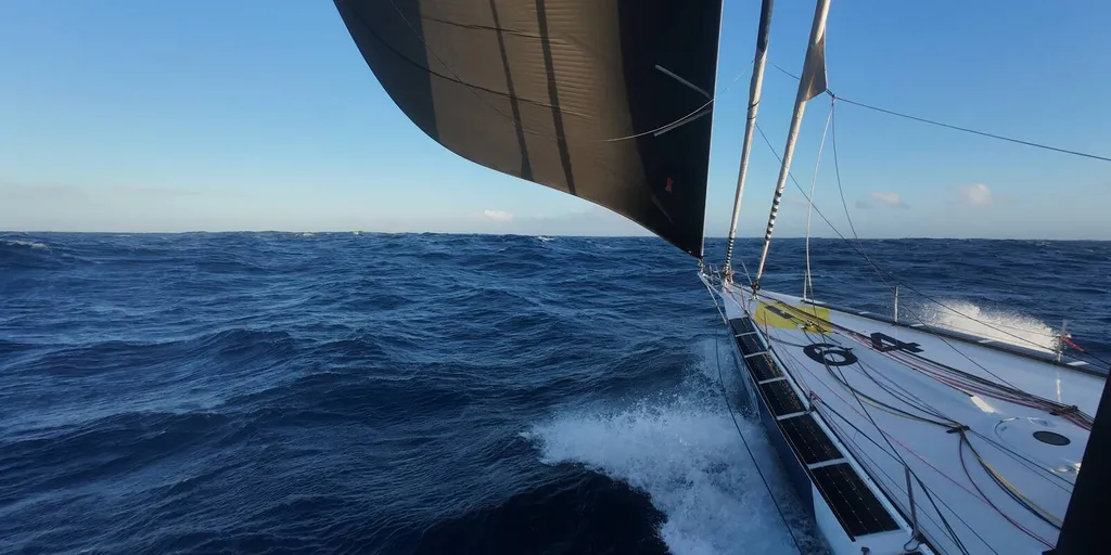 Vendee Globe leaders 'Finding Point Nemo'