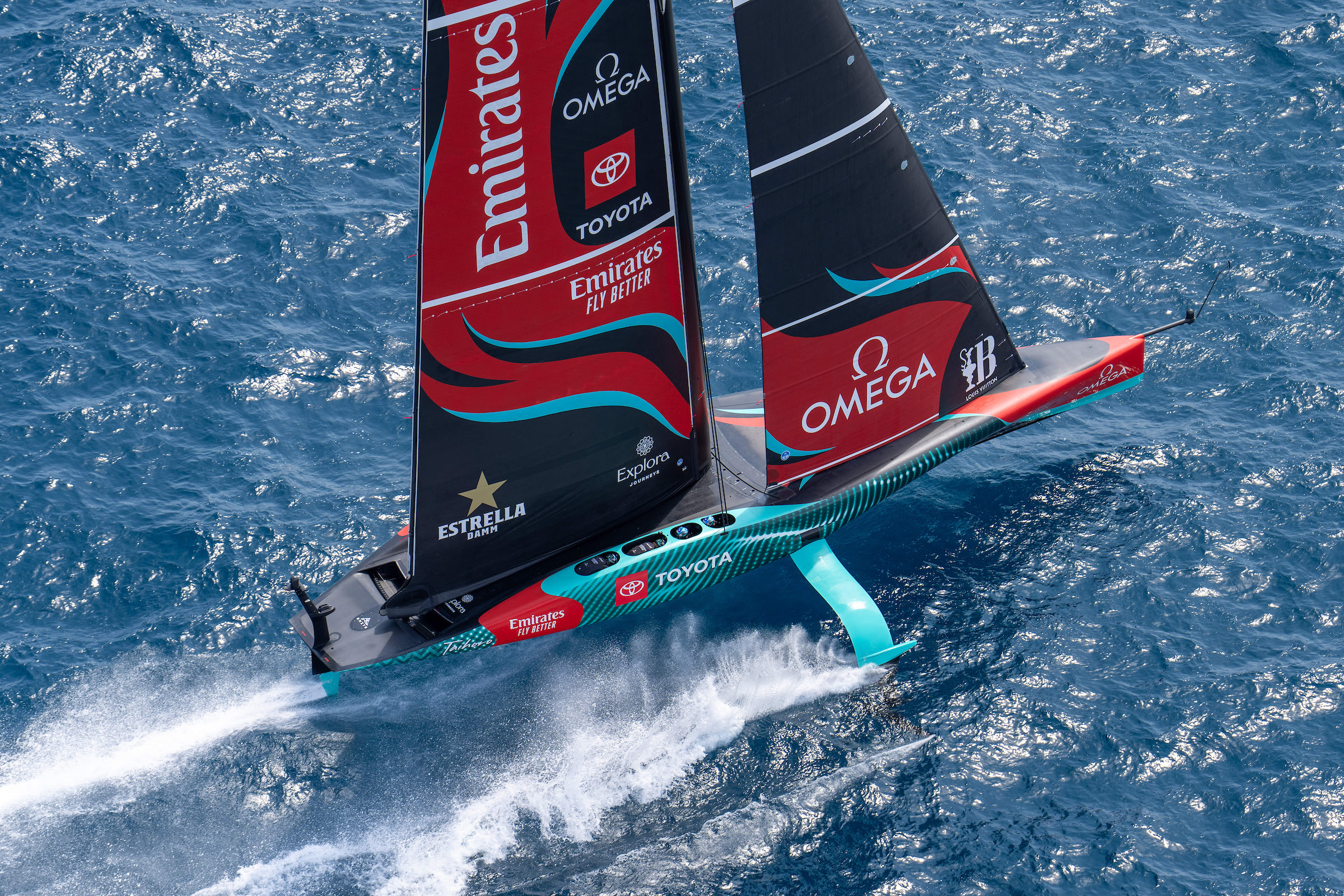 Emirates Team New Zealand named the 2025 World Sailing Team of the Year