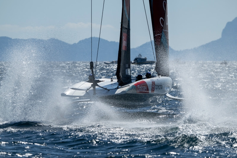 America's Cup: Outstanding Racing On The Bay Of Naples 