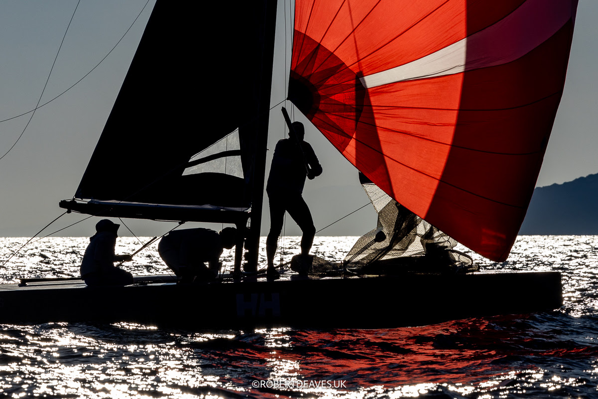 Artemis takes lead at 5.5 Metre World Championship in Lavrion