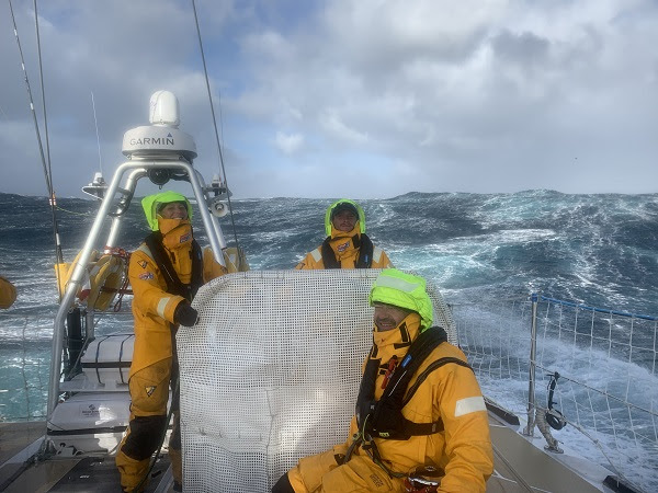 Marlow Southern Ocean Sleigh Ride continues for trio of teams