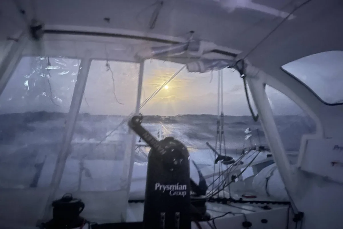 Leaders of the Vendée Globe hit the Big Chill