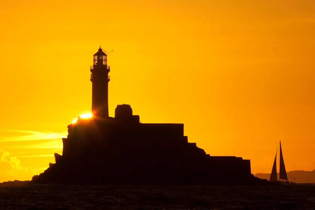 Registration for the 49th Rolex Fastnet Race opens today