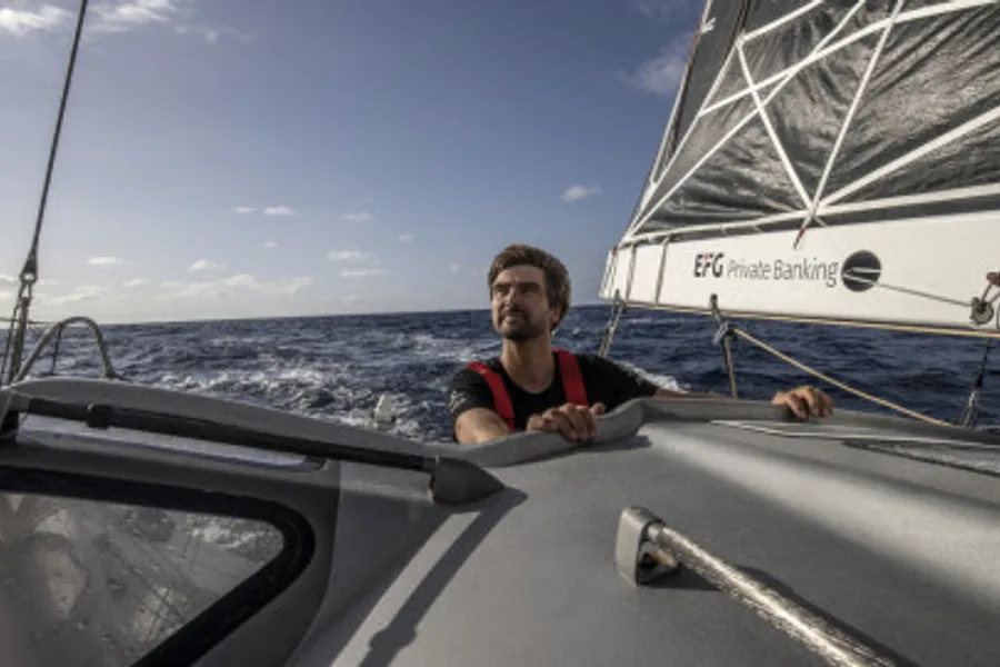 Herrmann up to third, a growing threat to Vendee Globe leader Dalin