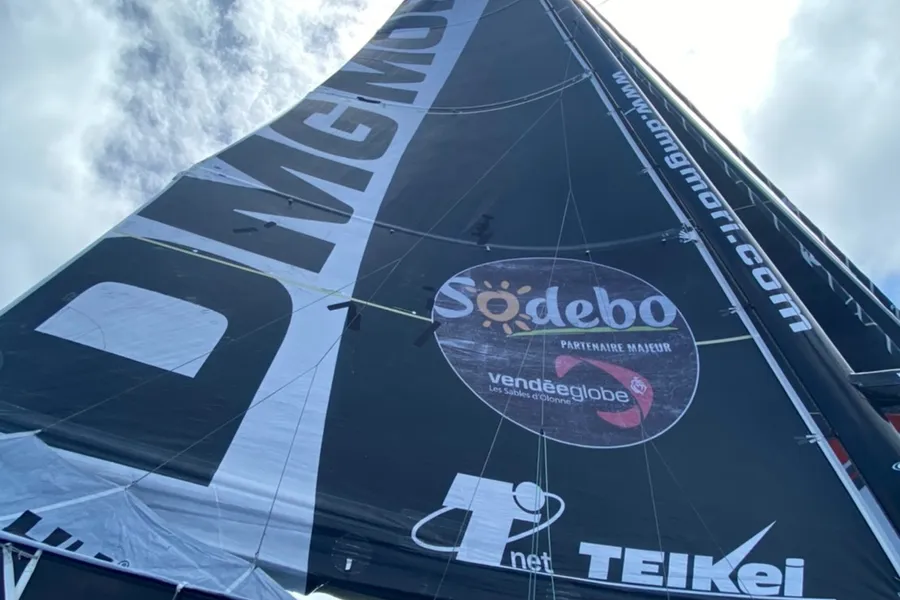 Vendee Globe leader Dalin 2200 miles to the finish, with a 77 mile lead