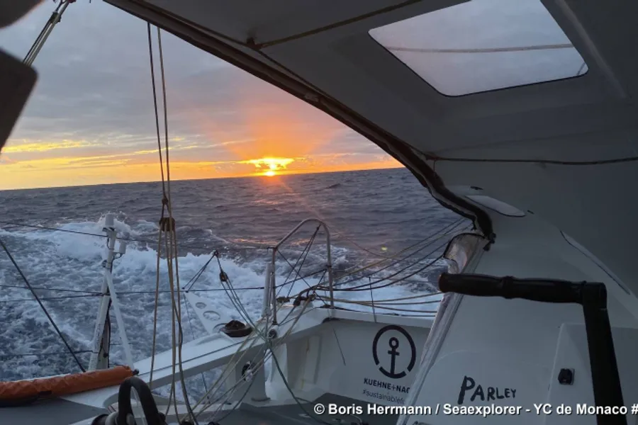  Vendee Globe still too close to call on leaders final morning racing