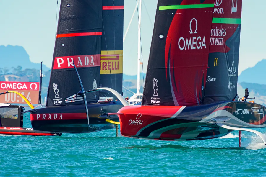 America's Cup deadlock continues on Day 2