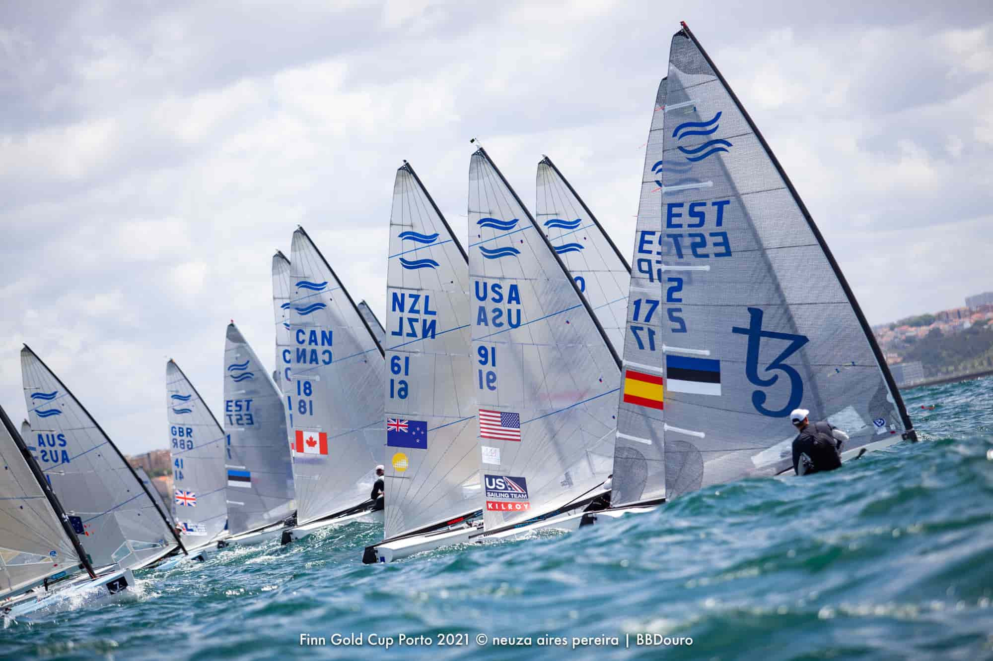 Andy Maloney extends Finn Gold Cup lead on day 4