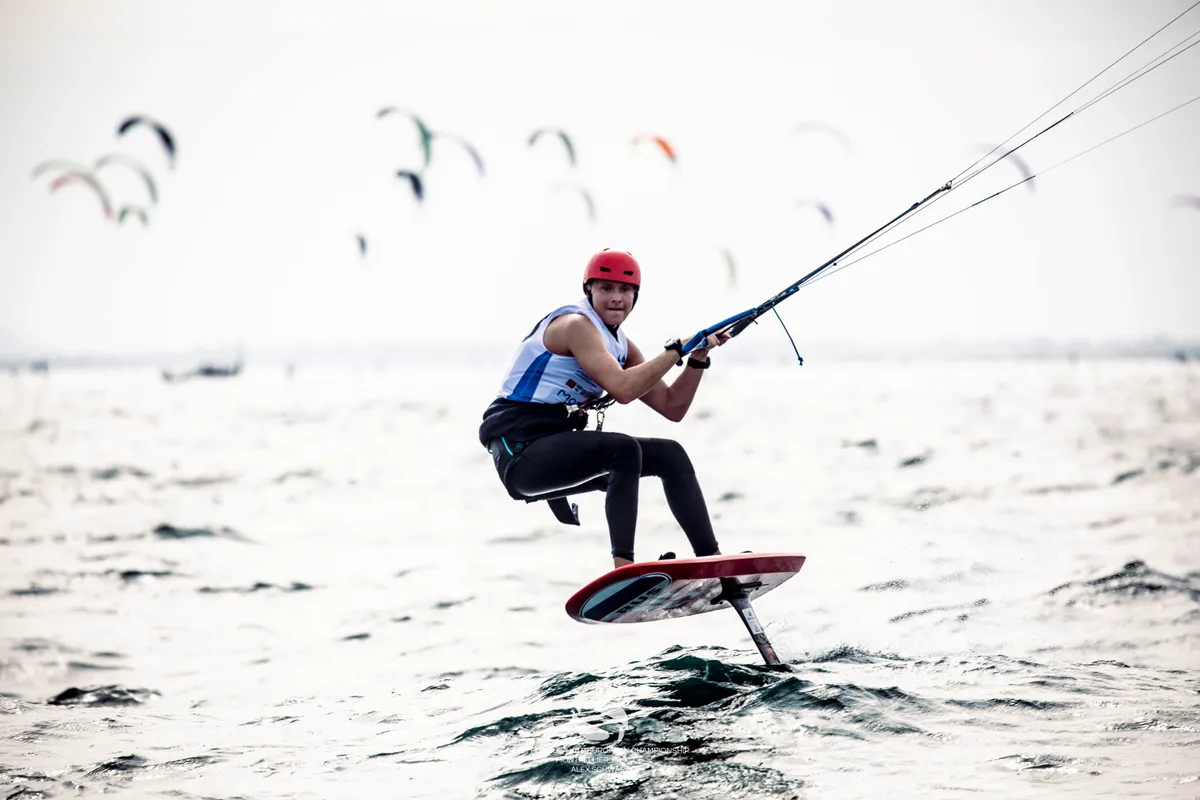 Young Κiteboard Racers battle for Gold at Europeans in France