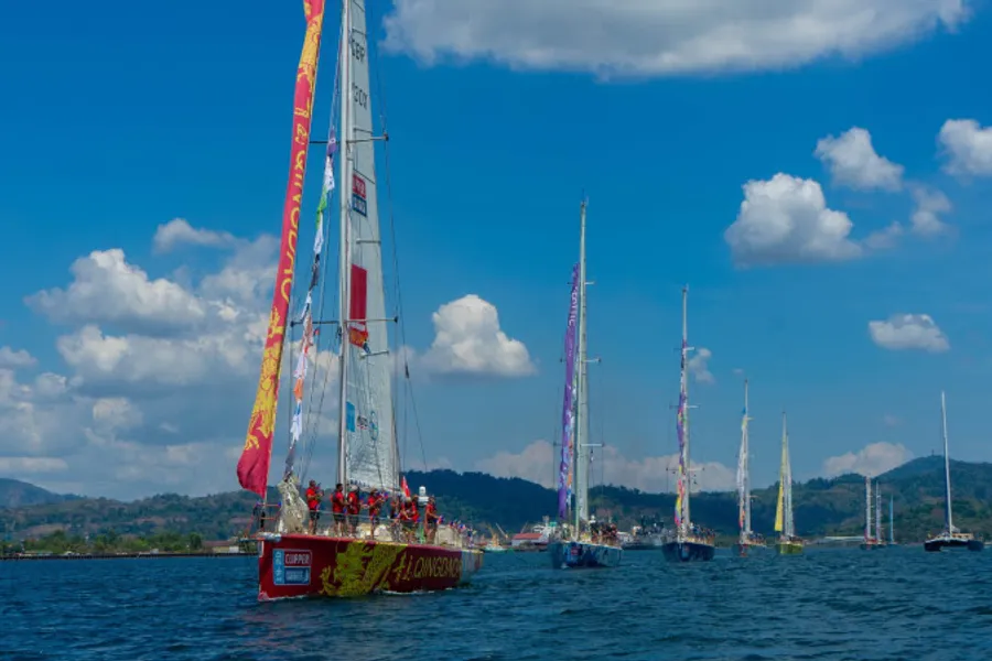 The Clipper Race gets back underway