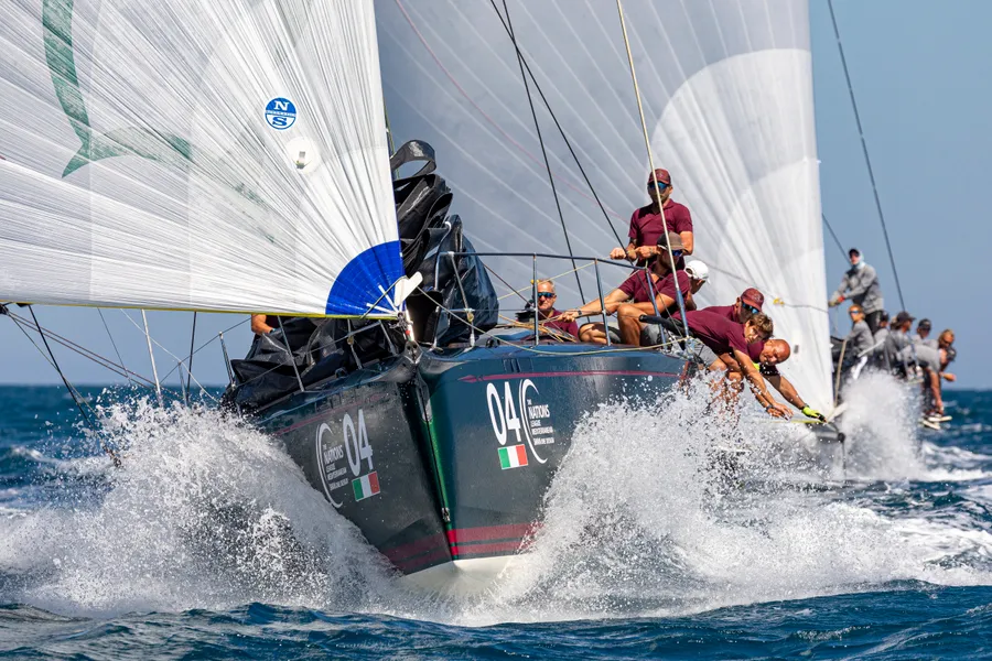 Swan One Design Worlds set for dramatic final day