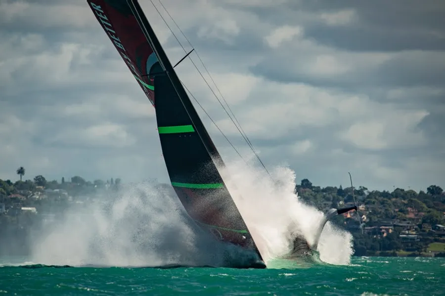 Emirates Team New Zealand video: AC40 IMPLEMENTING THE SOLUTION