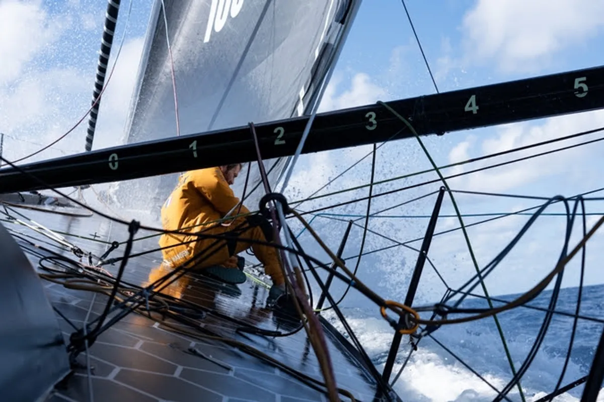 Ocean Race: GUYOT Environnement Team Europe has dismasted, all onboard are safe