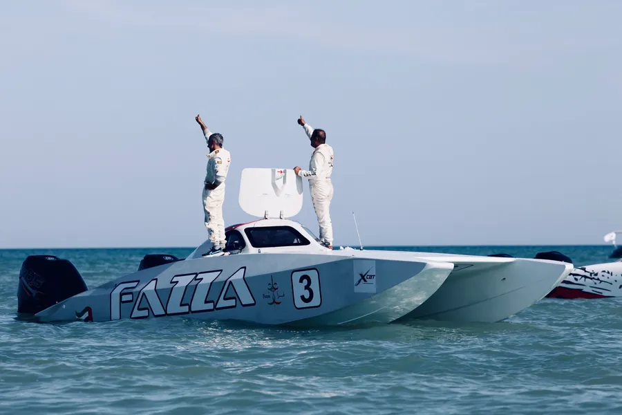 Fazza dominates UIM XCAT World Championship Race 2 in Porto Degli Argonauti, video
