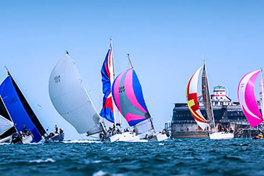 Standard Round the Island Race entries close in 8 days
