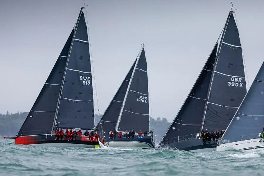 Cowes Week Monday, Day 3 round-up
