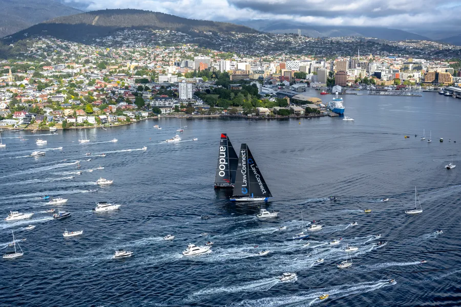 LawConnect claims Rolex Sydney Hobart Race  line honours by a whisker, video
