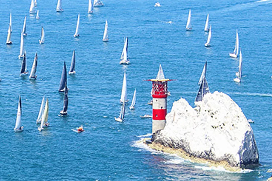 Last chance to catch an Early Bird entry for Round the Island race